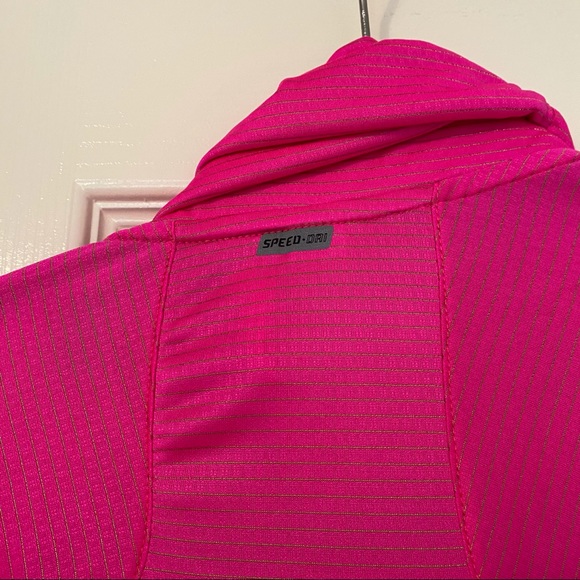 Hot pink Spalding women’s moisture wicking sport top size 2X NWT - Picture 10 of 12